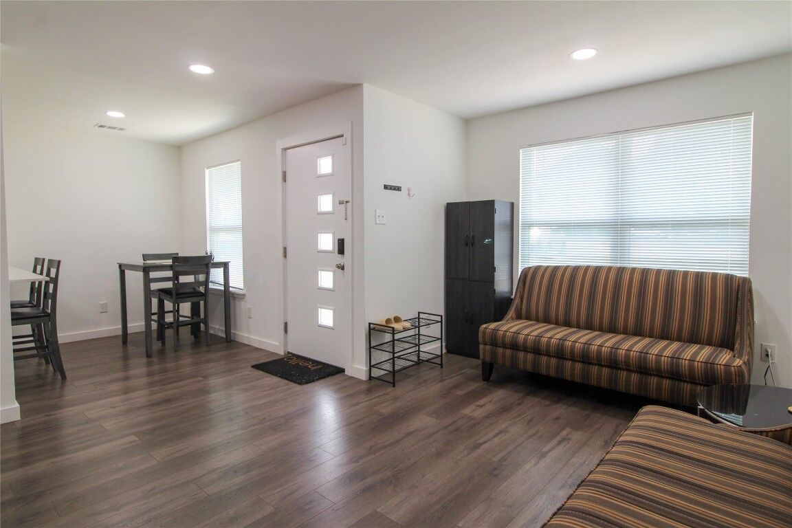 Property Photo:  6409 Burns Street 104  TX 78752 
