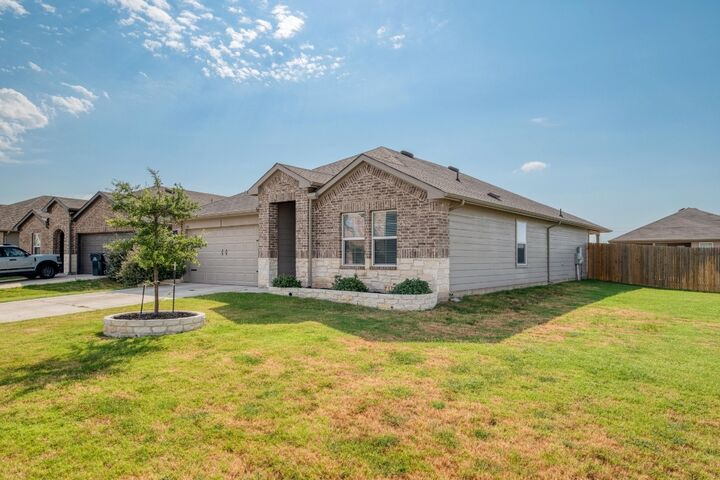 Property Photo:  5701 Berriweather Drive  TX 78724 