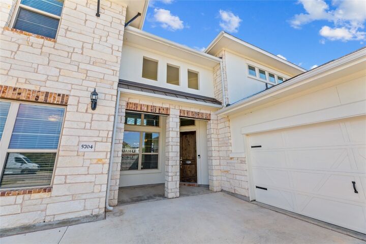 Property Photo: 5704 Monrovia Lane TX 78660