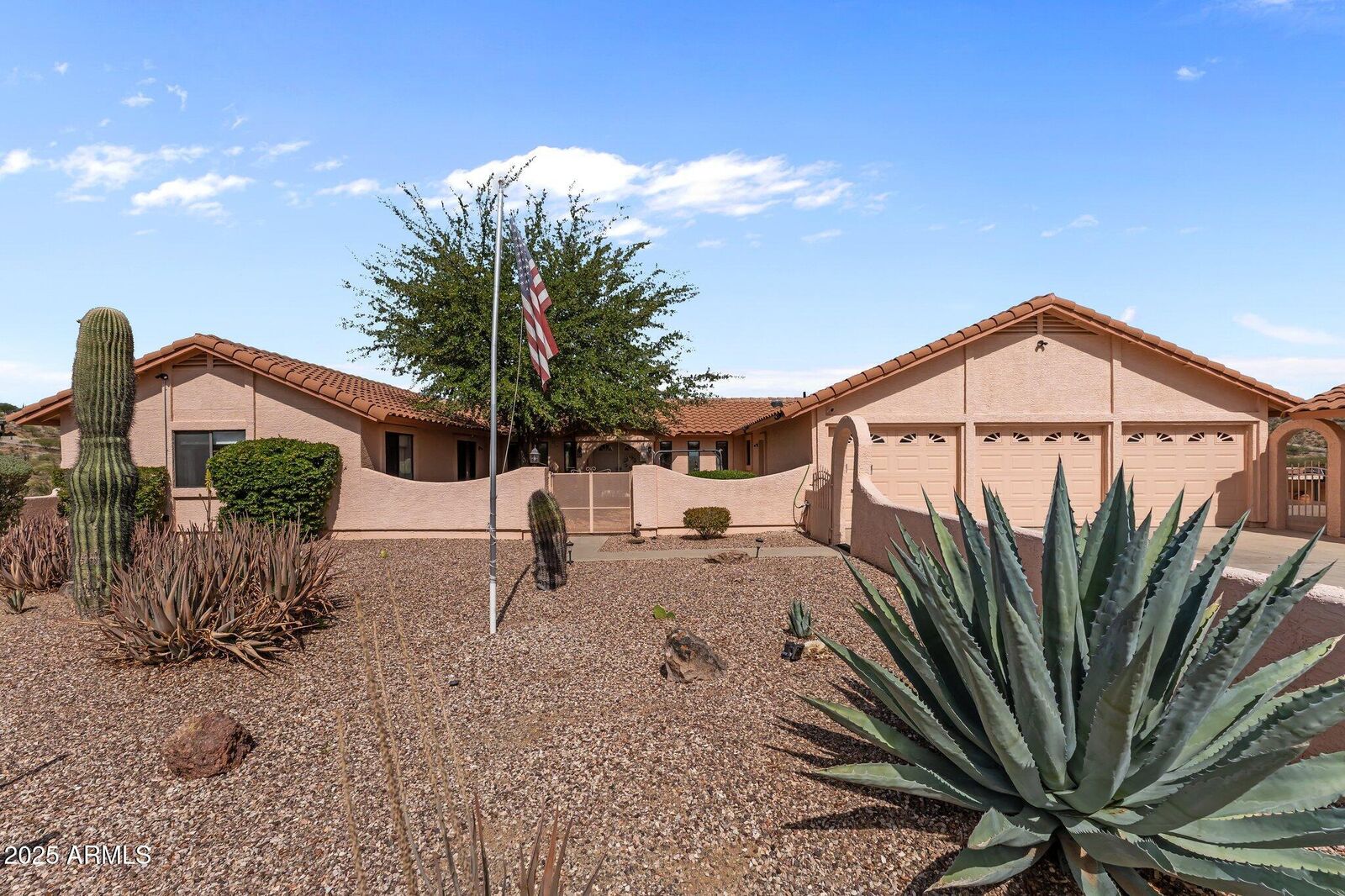 Property Photo: 51040 N 292nd Avenue AZ 85390