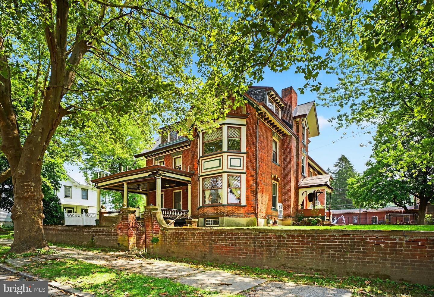 Property Photo:  218 Center Street  PA 18229 