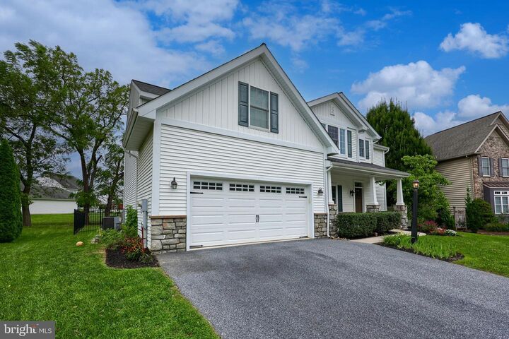 Property Photo: 674 Jake Landis Road PA 17543