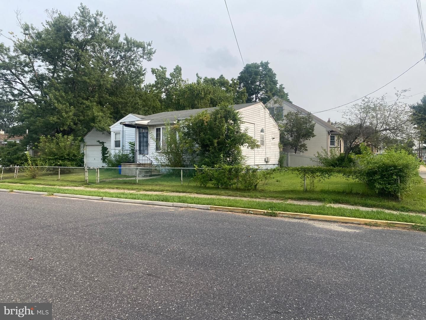 Property Photo:  515 Garfield Avenue  NJ 08059 