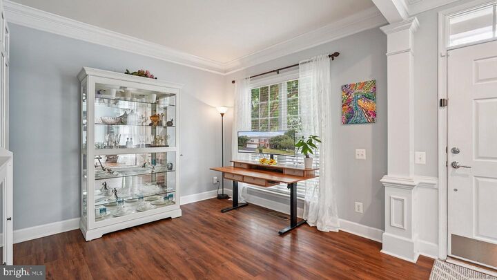 Property Photo: 9400 Rim Rock Court VA 20112
