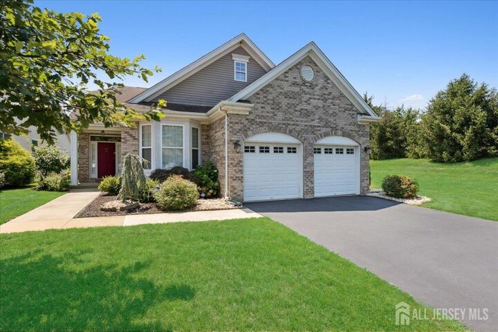213 Blackberry Way  Monroe NJ 08831 photo