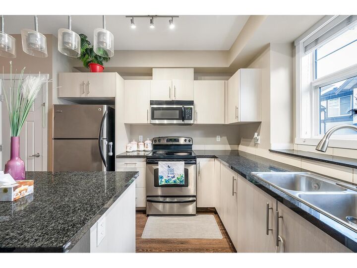 Property Photo:  6123 138 81  BC V3X 1P8 