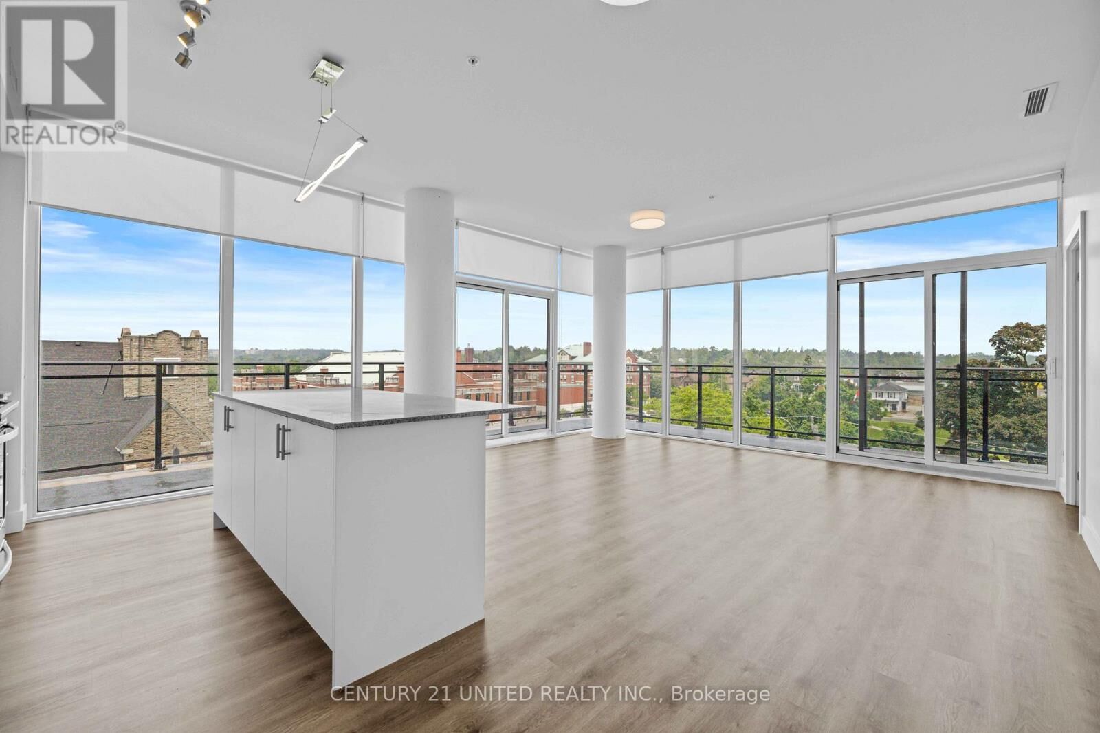 Property Photo:  475 George Street North 610  ON K9J 3G6 