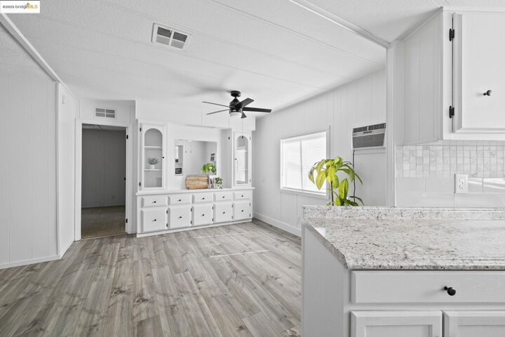 Property Photo: 18801 Chabroullian Ln CA 95327