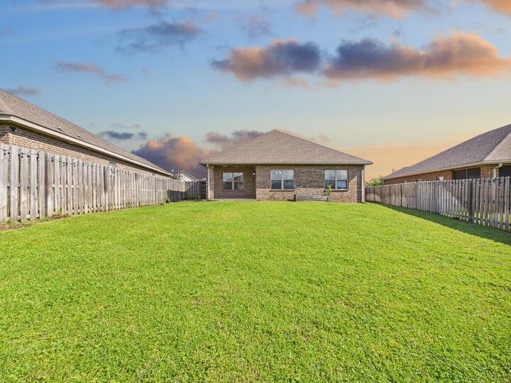 Property Photo: 653 Teal Street FL 32539