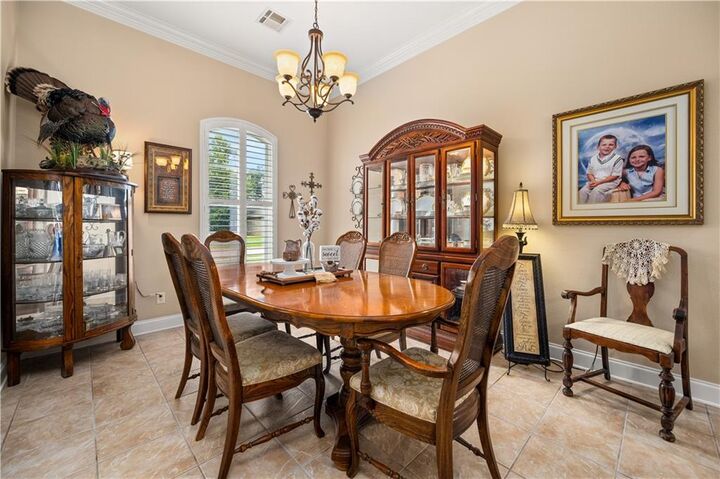 Property Photo:  305 Ledet Drive  LA 71457 
