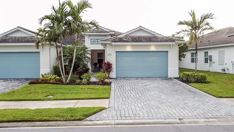 Property Photo: 9011 Saint Lucia Dr FL 34114