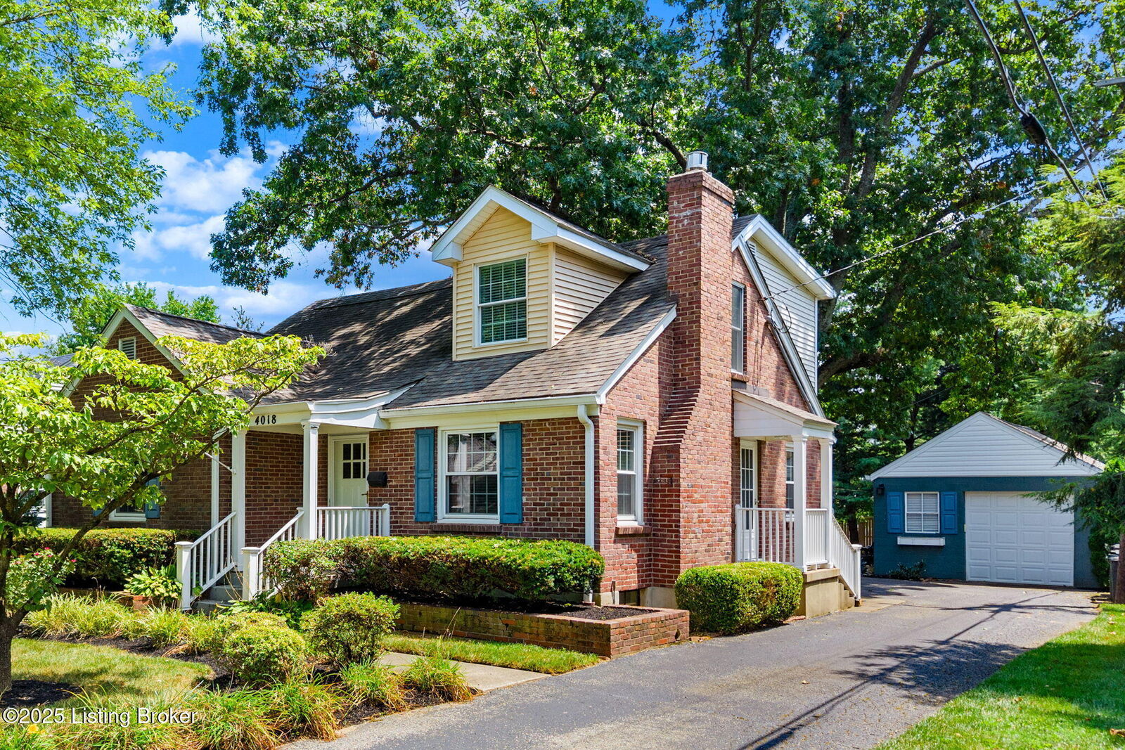 Property Photo:  4018 Gilman Ave  KY 40207 