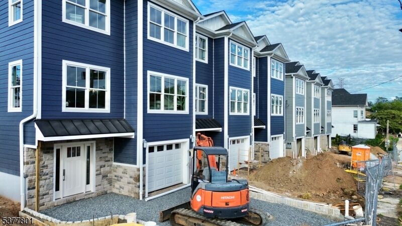 Property Photo:  184 Canterbury Ave  NJ 07031 