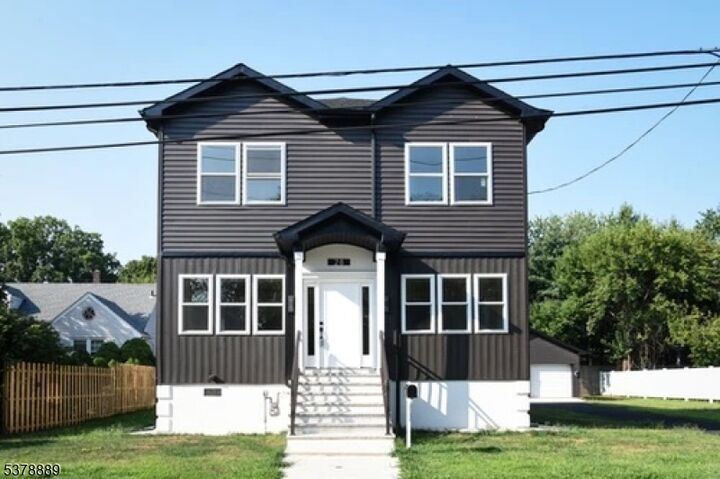 28 Plymouth Pl  Edison Twp. NJ 08837 photo