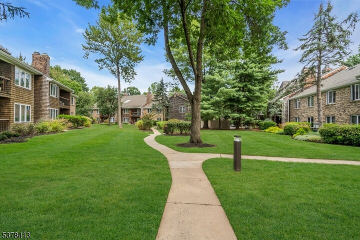 Property Photo: 11 Tulip Cres 1 NJ 07424
