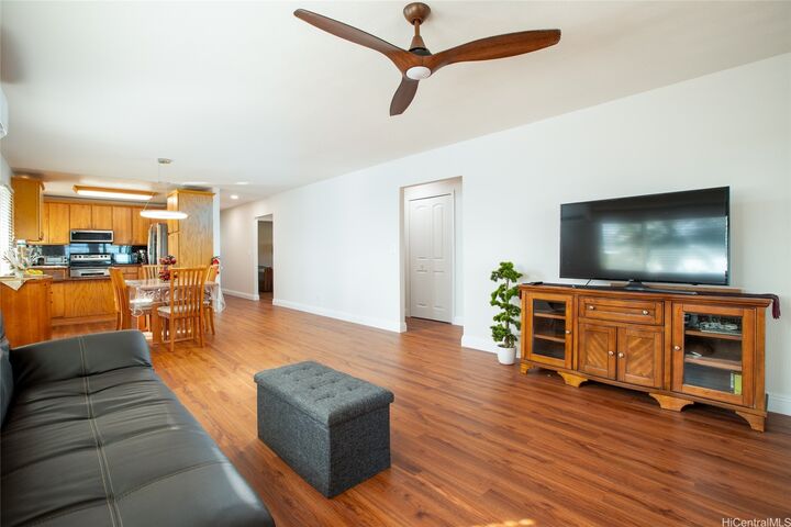 Property Photo:  94-471 Palai Street  HI 96797 