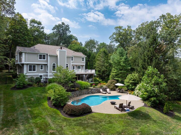Property Photo:  15 Manor Lane  NY 10536 