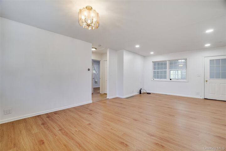 Property Photo:  3 Chappell Parkway  NY 10940 