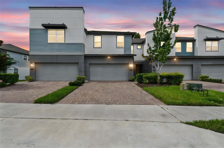Property Photo: 1447 Broad Wing Lane FL 32792