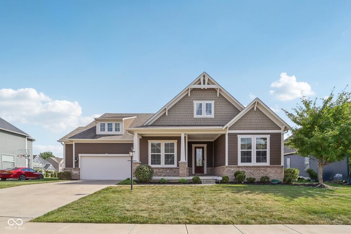2403 Mossy Creek  Avon IN 46123 photo