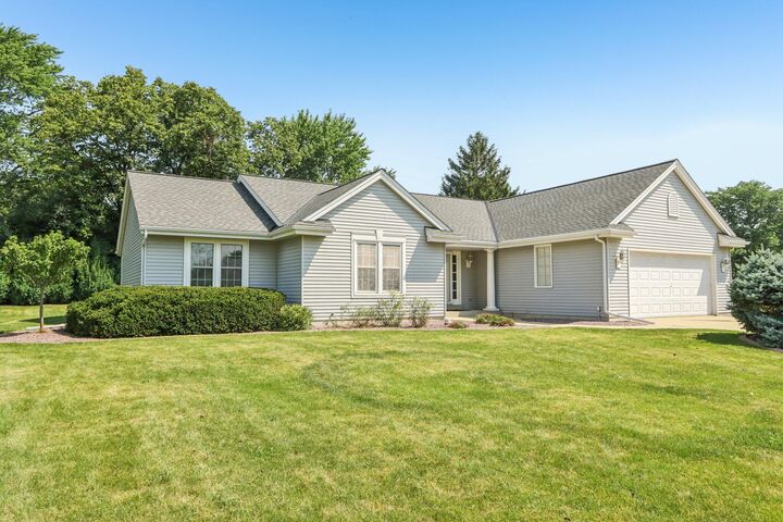 12720 W North Ln  New Berlin WI 53151 photo