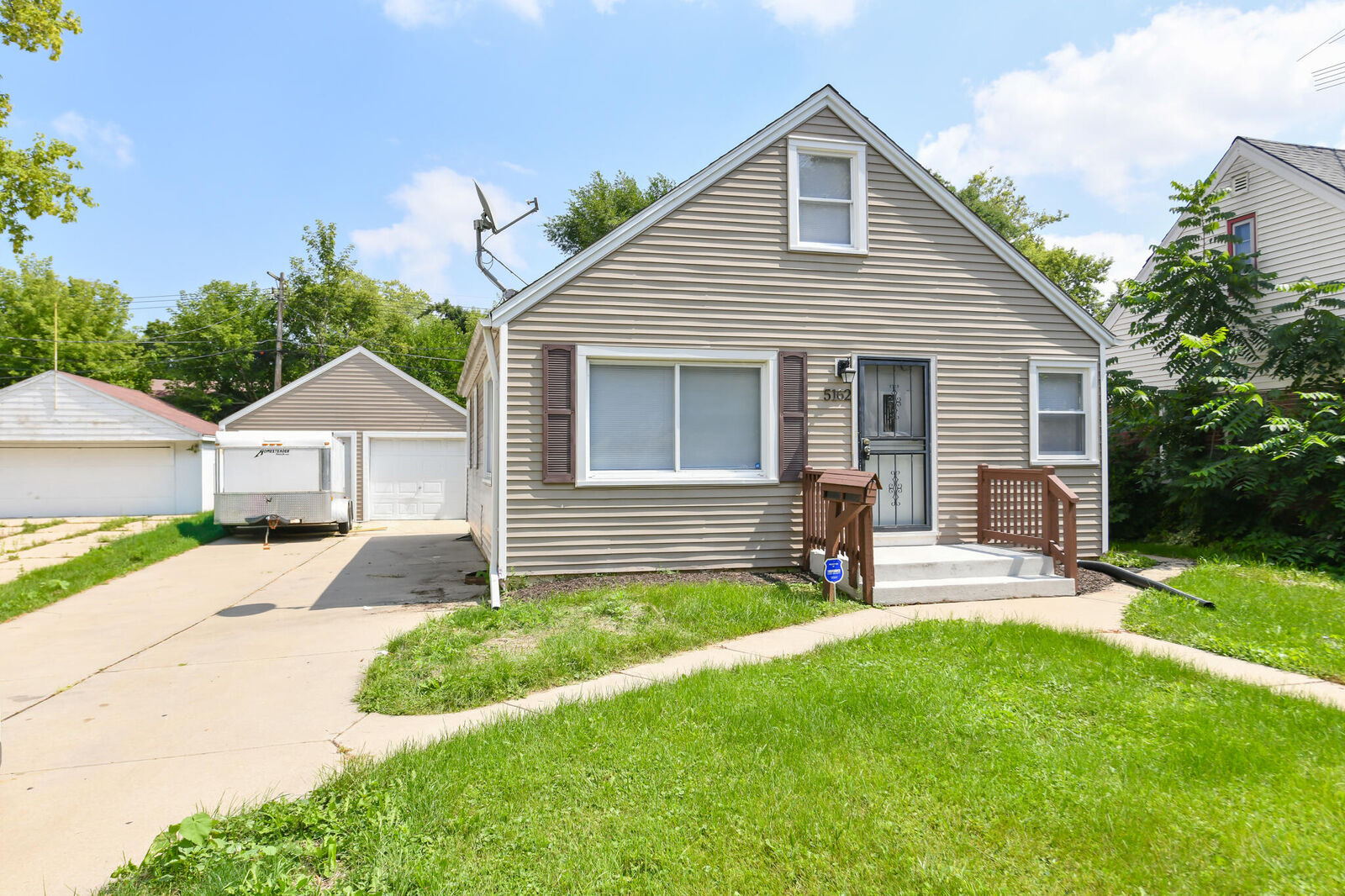 Property Photo: 5162 N 63 St WI 53218
