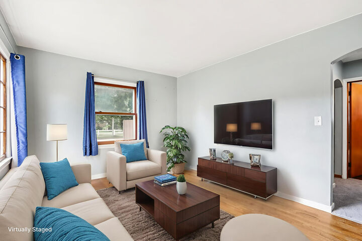 Property Photo: 1035 S 111th Pl WI 53214