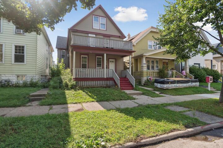 Property Photo:  2519 S Austin St  WI 53207 