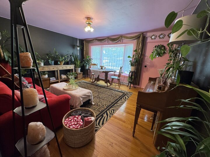 Property Photo: 1106 S Robert Drive IL 60056