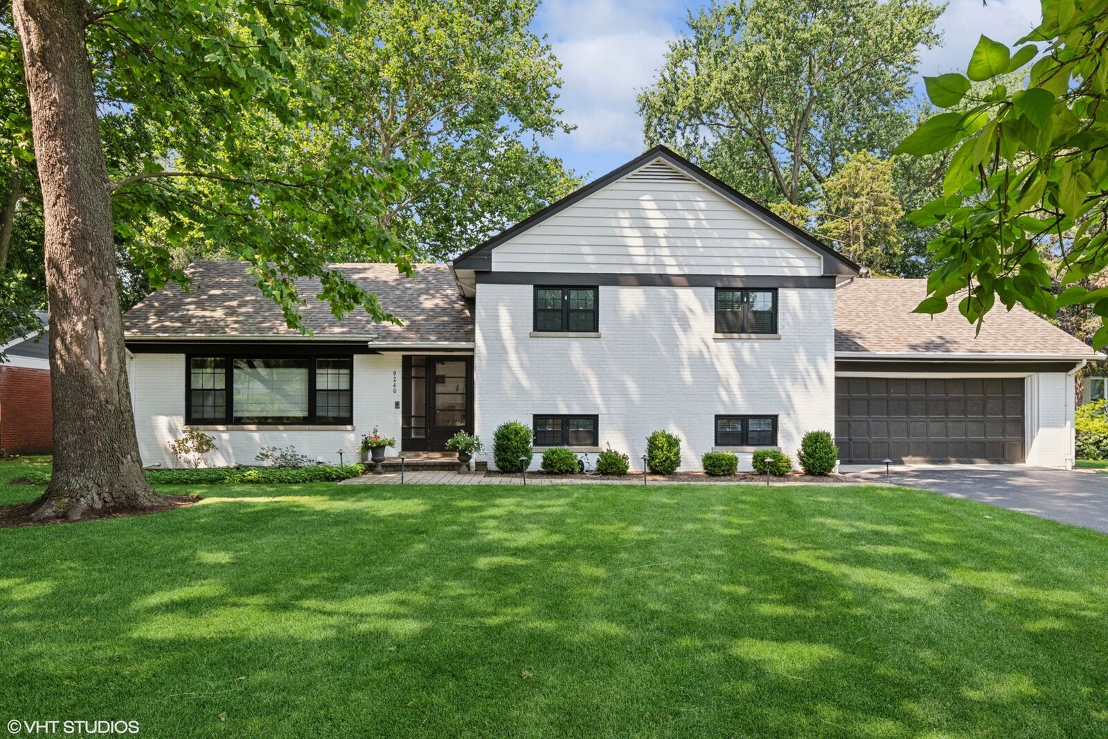 Property Photo:  9240 Avers Avenue  IL 60203 