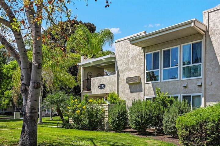 Property Photo: 2173 Via Mariposa E Q CA 92637