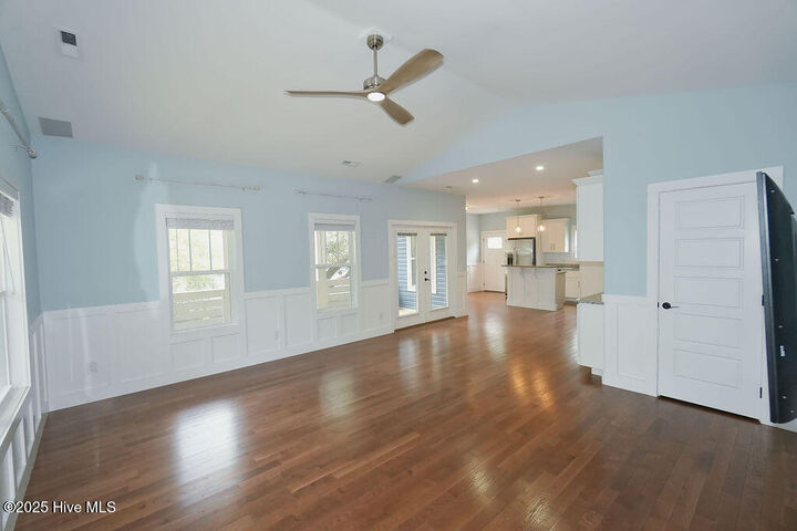 Property Photo: 219 NE 56th Street NC 28465