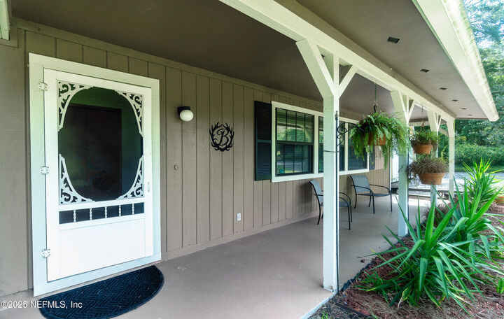 Property Photo: 4568 Chipmunk Road FL 32068