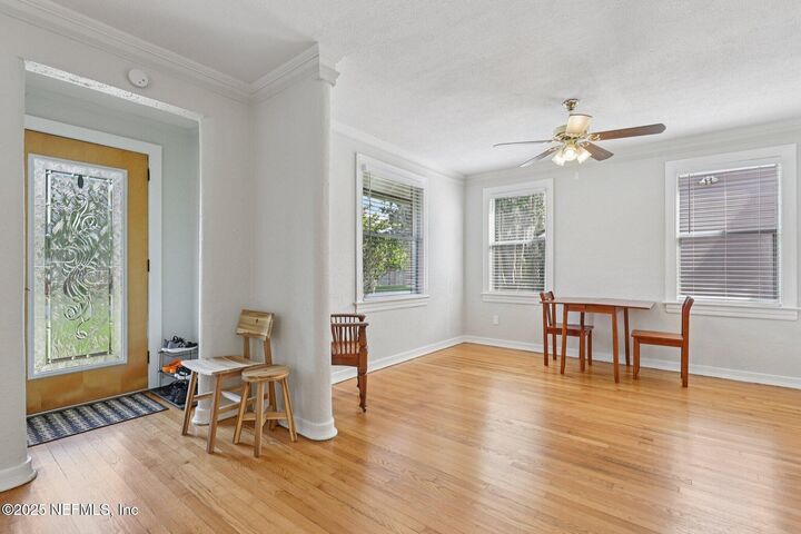 Property Photo: 3929 Gadsden Road FL 32207