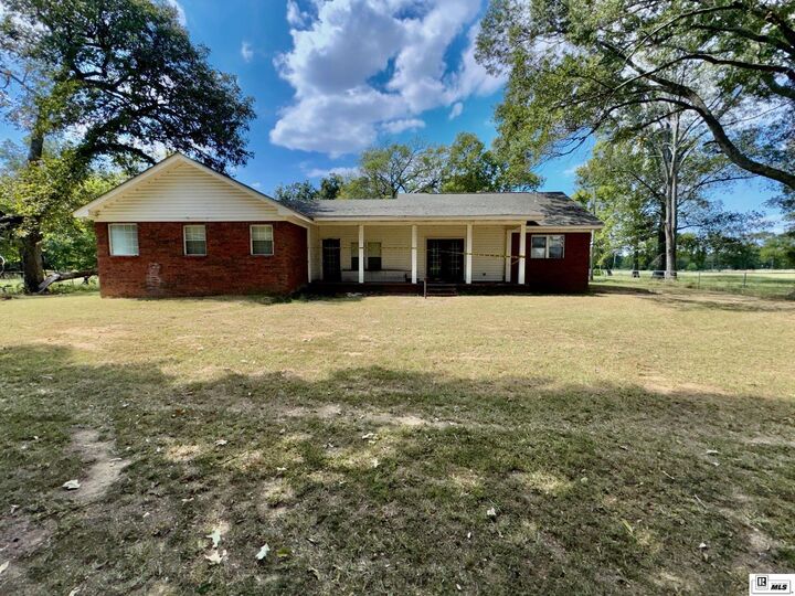Property Photo:  2181 Highway 15  LA 71269 