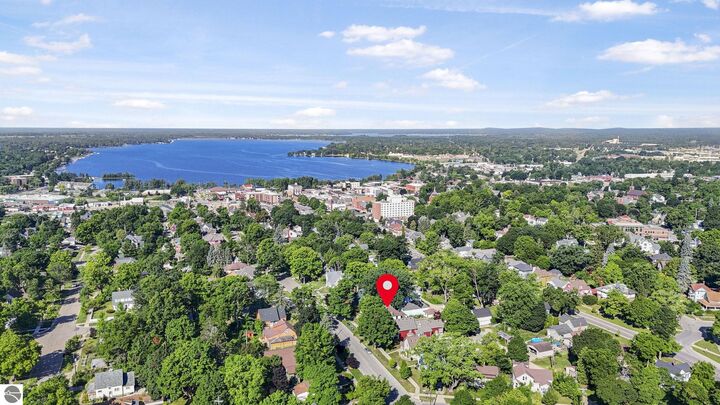 Property Photo:  505 E Chapin Street  MI 49601 