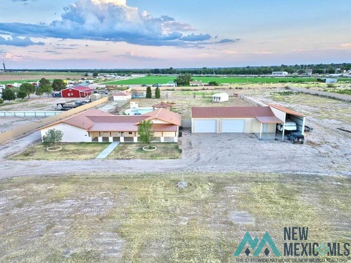 Property Photo: 1007 Carnation Alley NM 88220