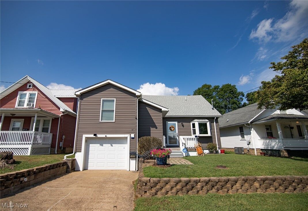 Property Photo: 1005 28th Street WV 26105