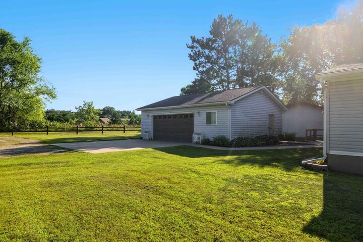 Property Photo:  518 1/2 W 4th Street S  MN 56473 