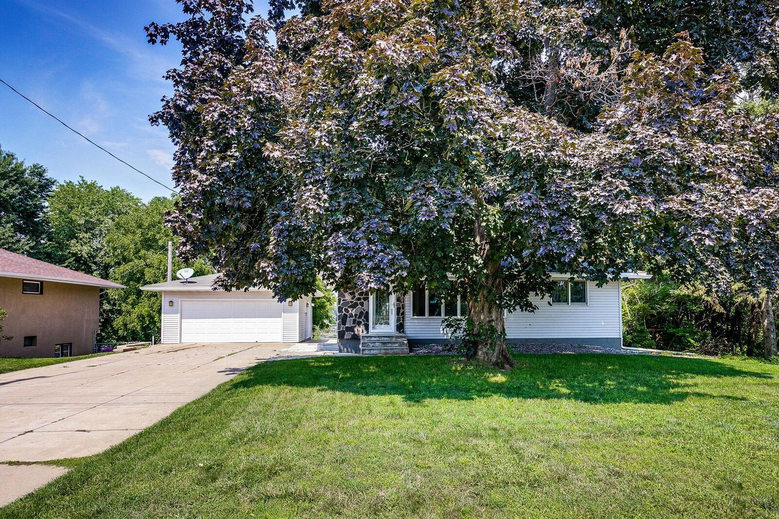 Property Photo: 243 Demont Avenue E MN 55117