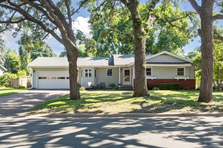 Property Photo:  717 Navajo Lane  MN 55120 