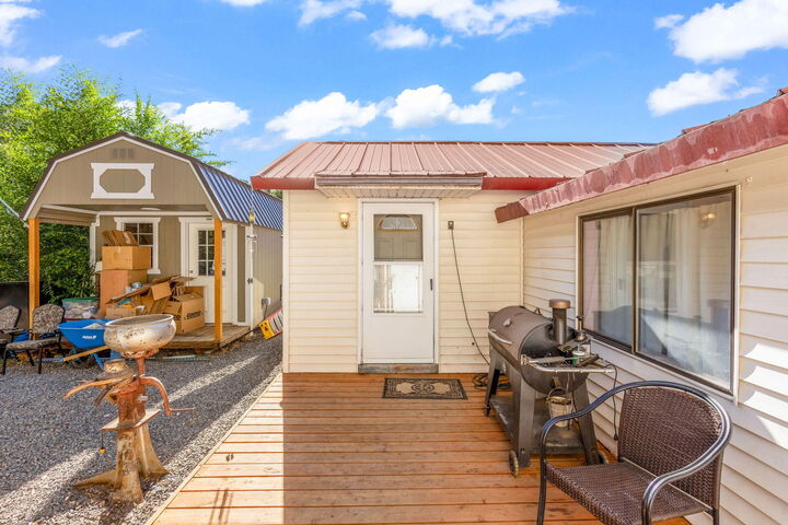 Property Photo:  1605 NE Mason Drive  OR 97754 