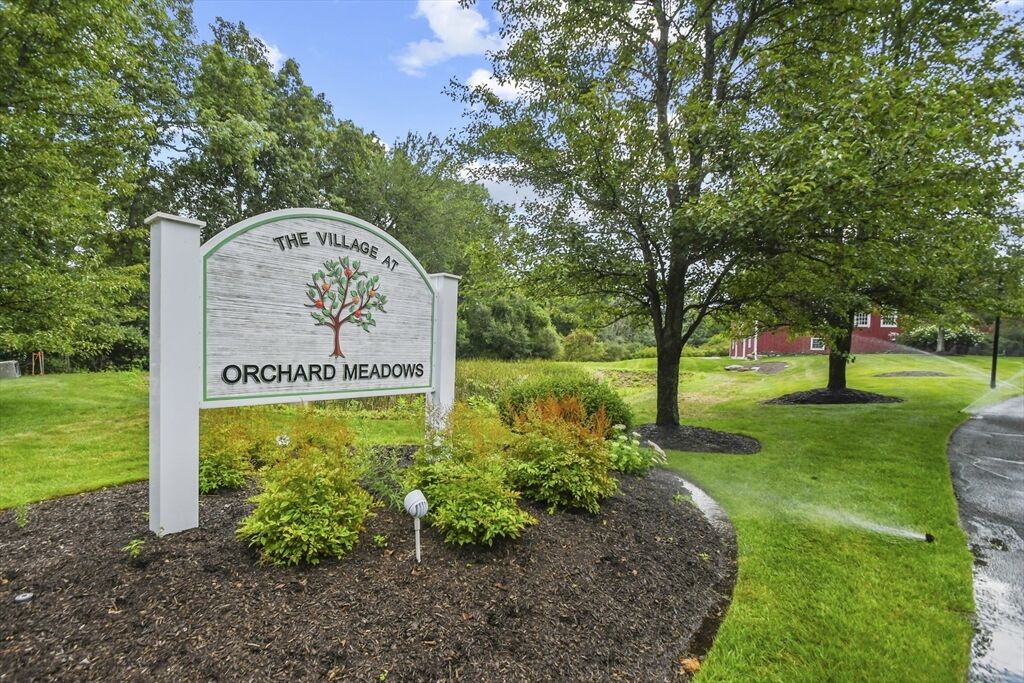 Property Photo:  62 Blossom Tree Drive 62  MA 01545 