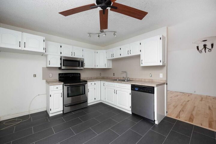 Property Photo:  154 Windsor Drive  AB T9H 4R2 