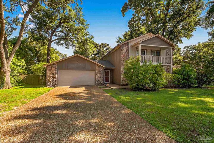 Property Photo:  1208 Tamara Dr  FL 32504 