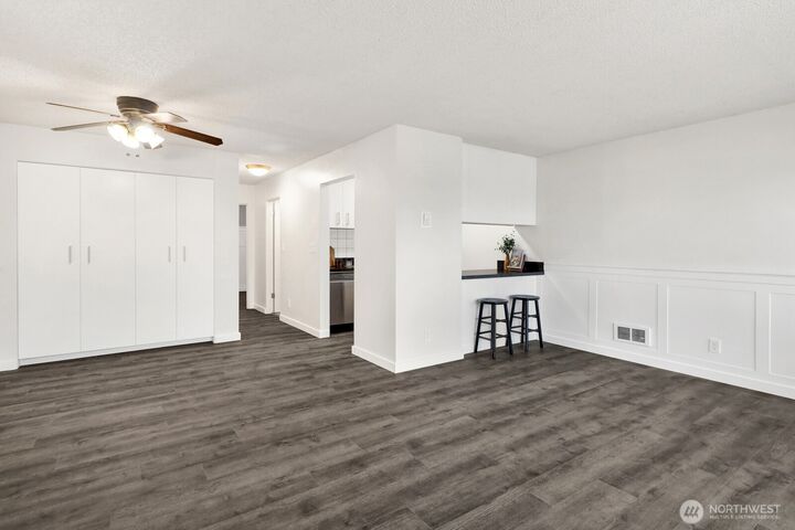 Property Photo: 819 High Street 101 WA 98225