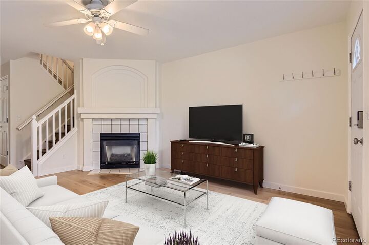 Property Photo:  1034 S Paris Court  CO 80012 