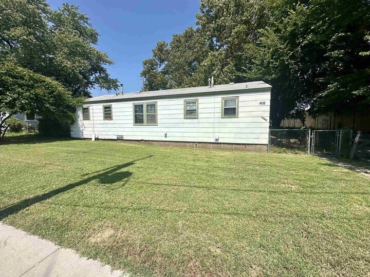 Property Photo:  4636 E Harry St  KS 67218 