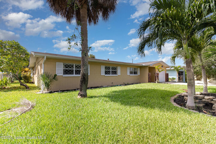 Property Photo:  276 Curacau Drive  FL 32931 