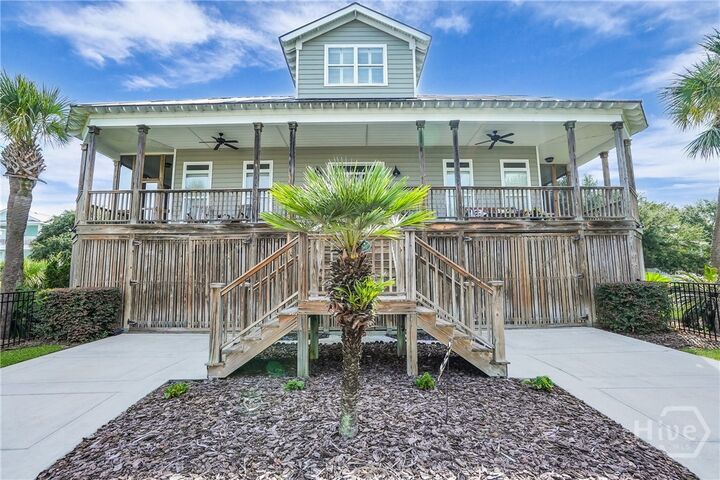 Property Photo:  1101 Bay Street B  GA 31328 